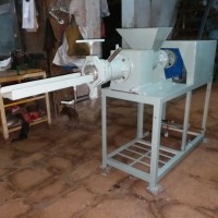 Atom Brand Laundry Soap Plodder Machinery No. L - 3A (500 kgs/8 hours)